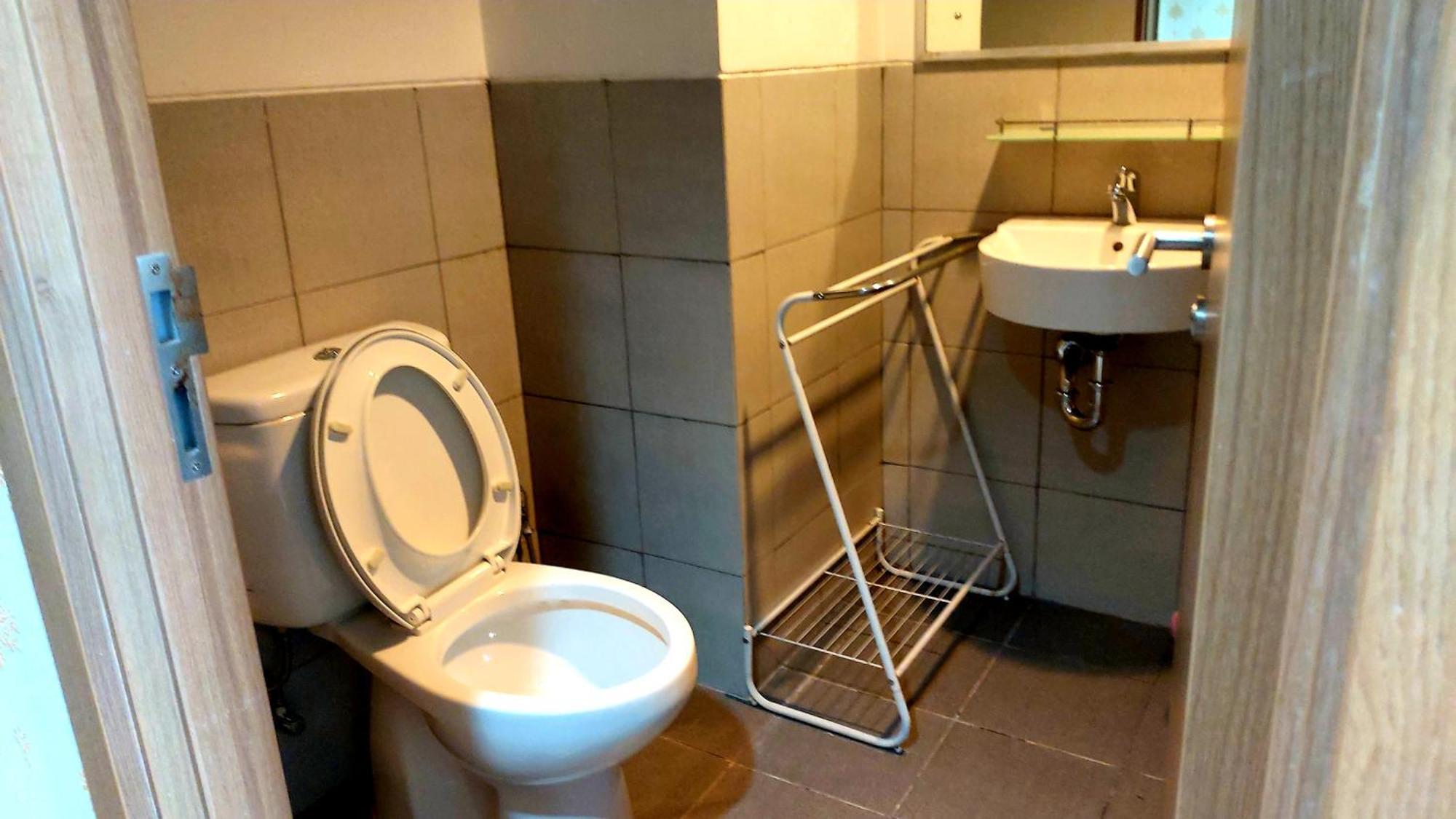Apartemen Icon Syariah, View Gunung Salak